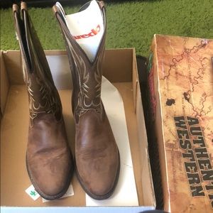 Laredo western cowgirl boots